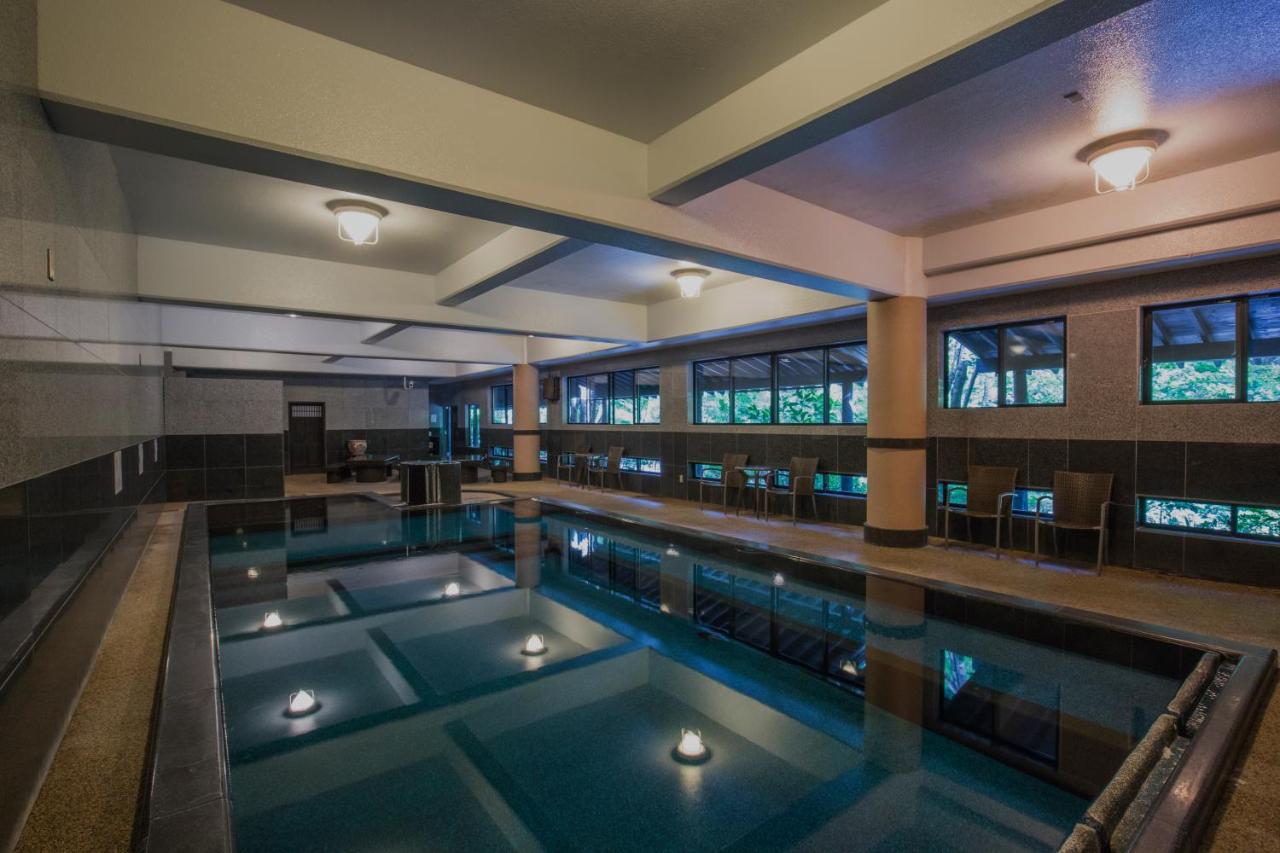 Kurokawa Onsen Oku No Yu Hotel Minamioguni Exterior foto